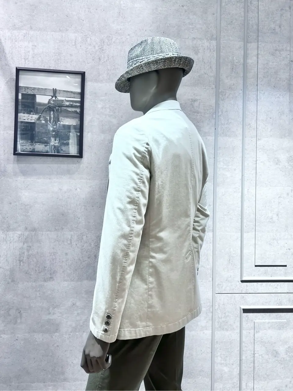 JOSEPH ABBOUD 二澤 コーディネート画像