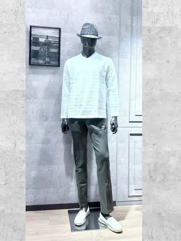 JOSEPH ABBOUD 二澤 コーディネート画像