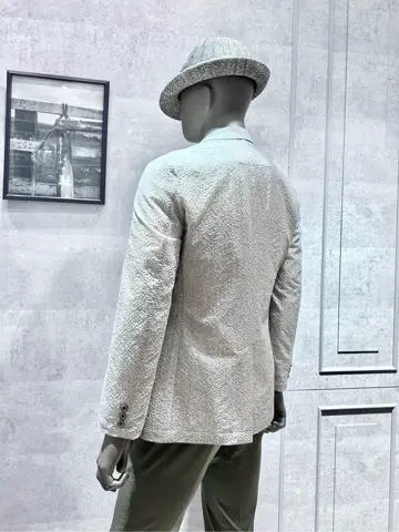 JOSEPH ABBOUD 二澤 コーディネート画像