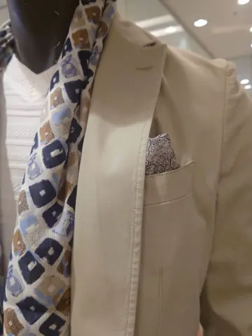 JOSEPH ABBOUD 三宅 コーディネート画像