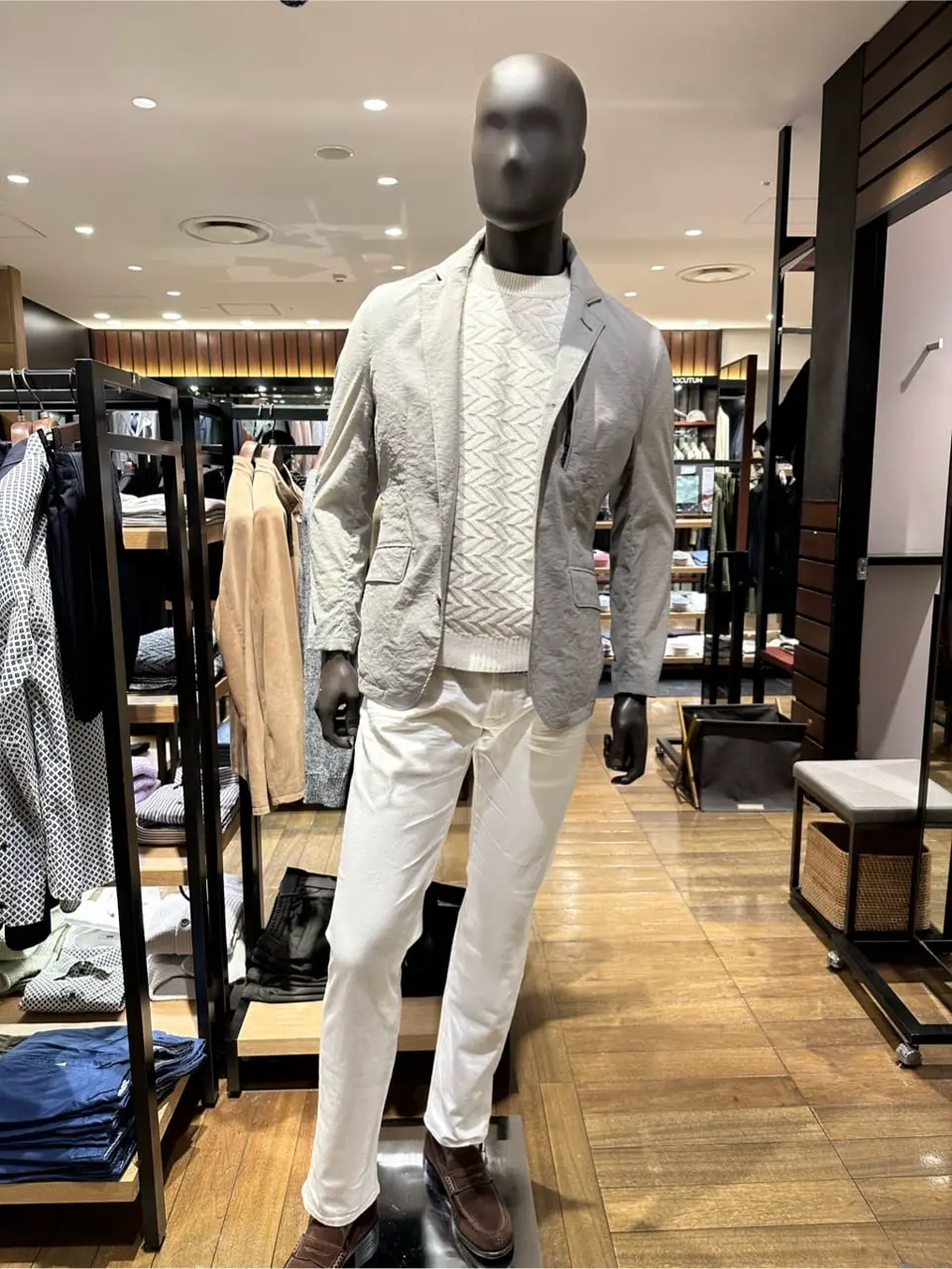 JOSEPH ABBOUD 鎌田 コーディネート画像