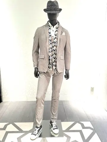 JOSEPH ABBOUD 石川 コーディネート画像