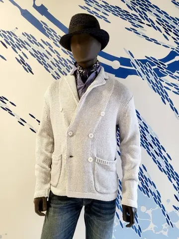 JOSEPH ABBOUD 亀井 コーディネート画像