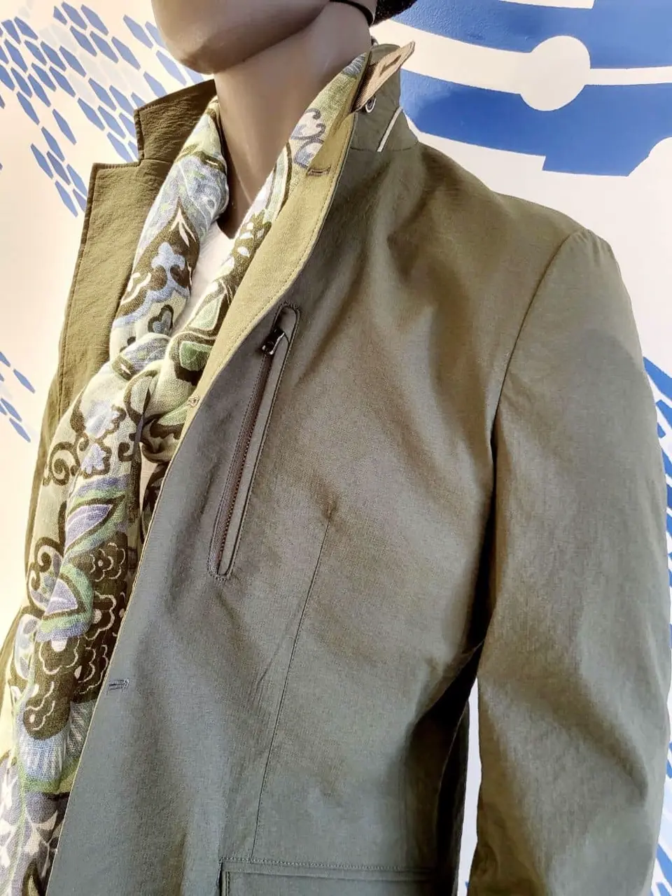 JOSEPH ABBOUD 亀井 コーディネート画像