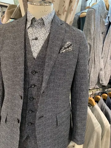 JOSEPH ABBOUD 竹田 コーディネート画像