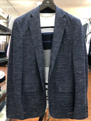 JOSEPH ABBOUD 小籏 コーディネート画像