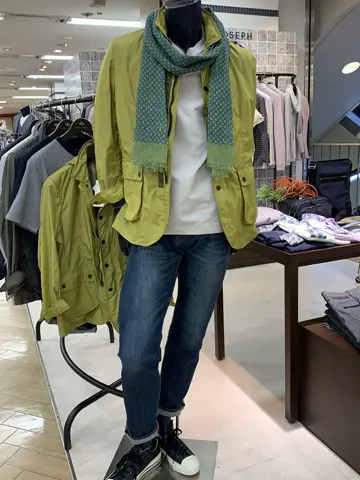 JOSEPH ABBOUD 前田 コーディネート画像