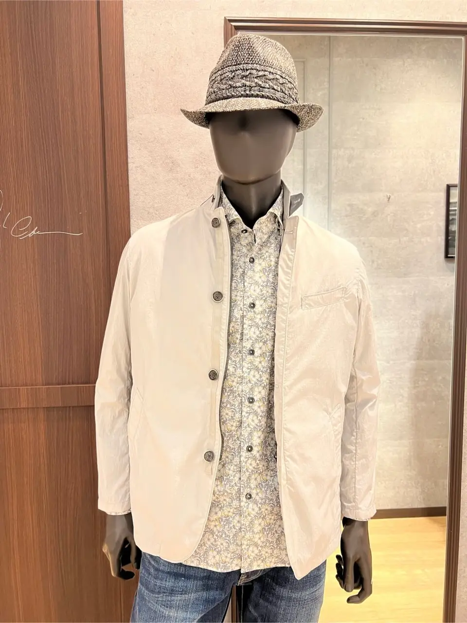 JOSEPH ABBOUD 上條 コーディネート画像