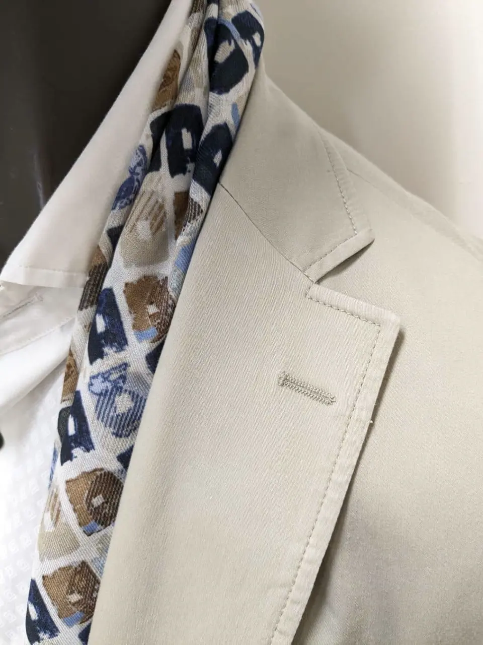 JOSEPH ABBOUD 大久 コーディネート画像