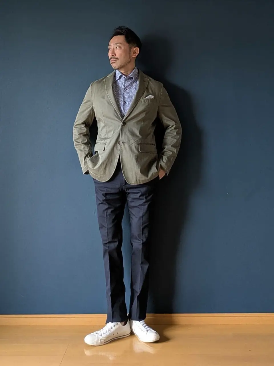 JOSEPH ABBOUD 安東 コーディネート画像