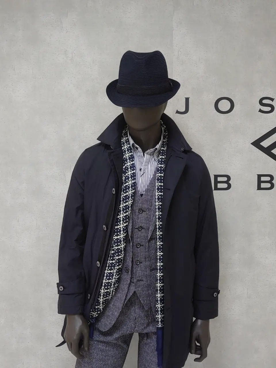 JOSEPH ABBOUD 石川 コーディネート画像