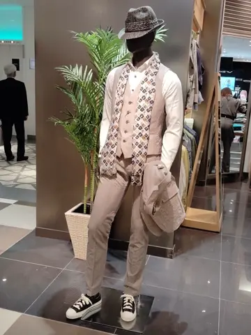 JOSEPH ABBOUD 中島 コーディネート画像