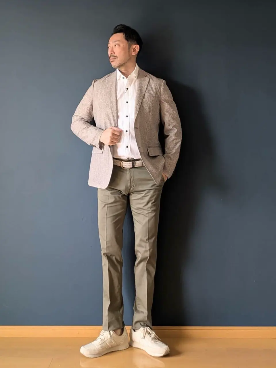 JOSEPH ABBOUD 安東 コーディネート画像