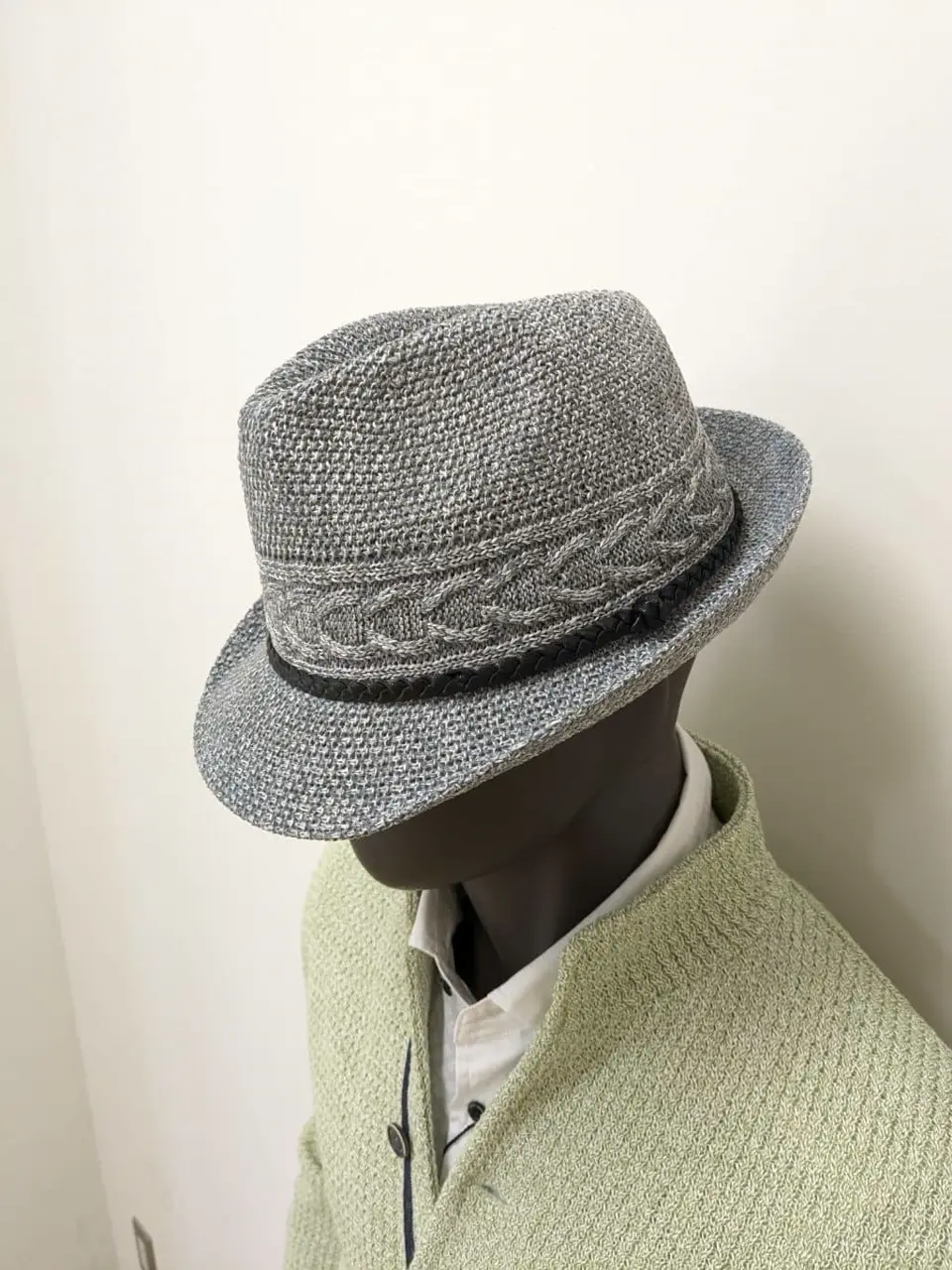 JOSEPH ABBOUD 大久 コーディネート画像