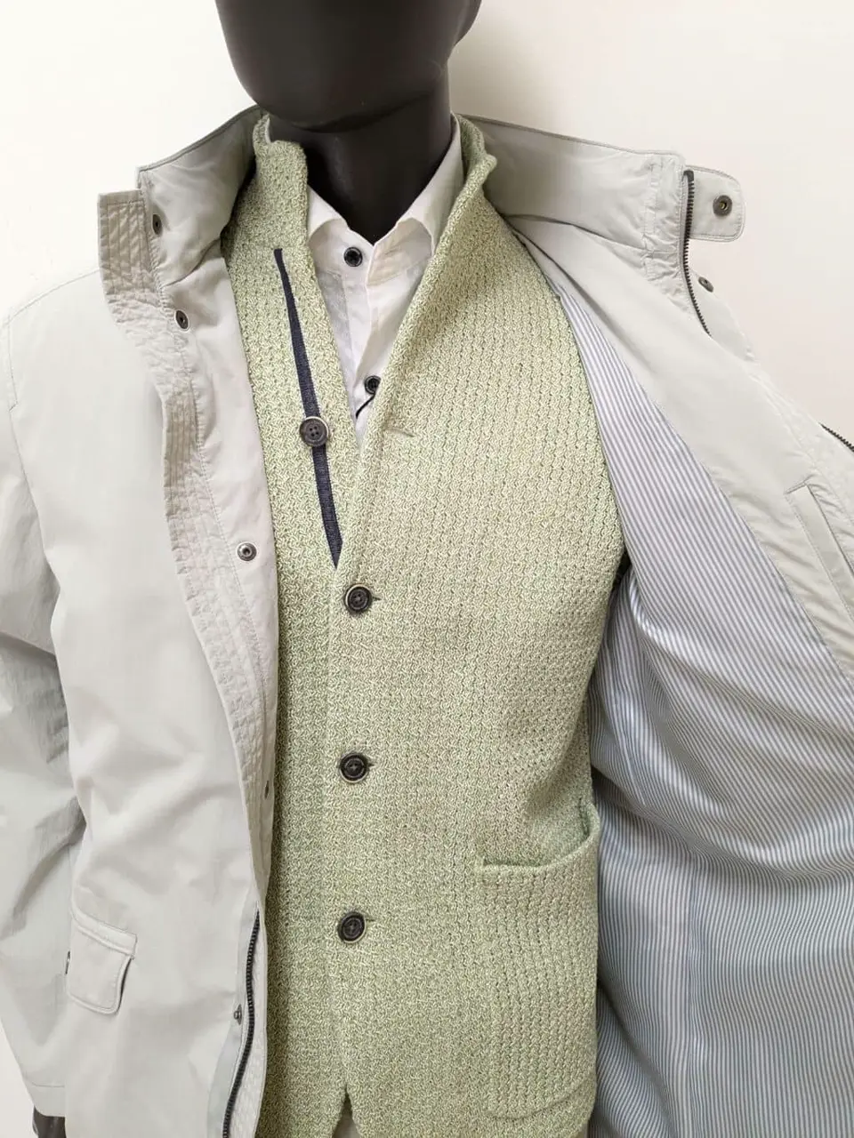 JOSEPH ABBOUD 大久 コーディネート画像