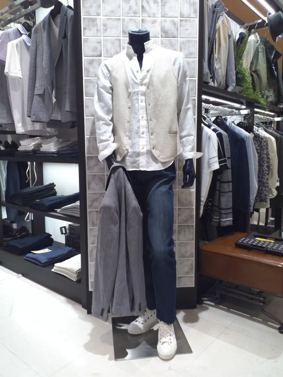  前田 コーディネート画像