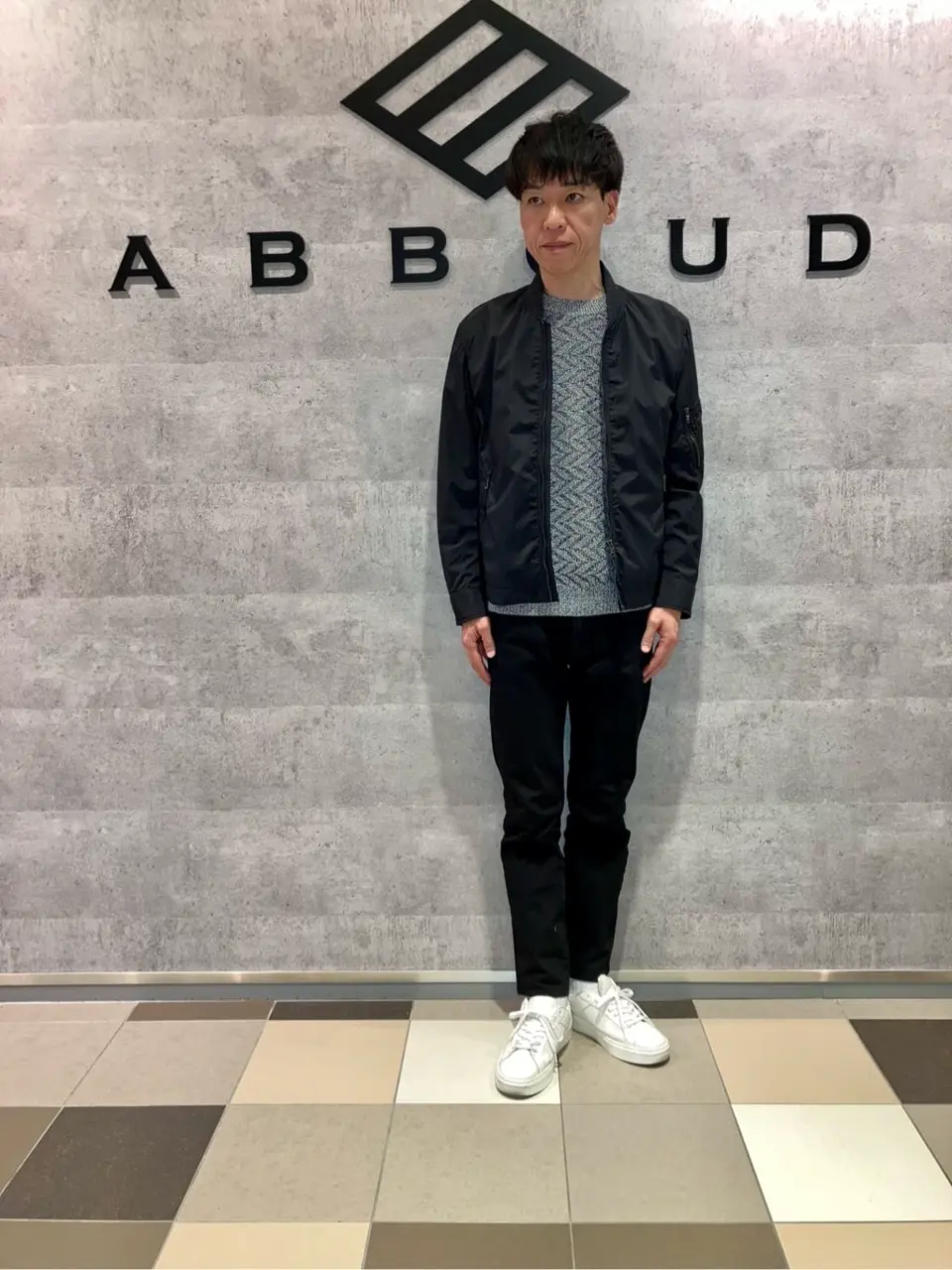 JOSEPH ABBOUD 足立 コーディネート画像