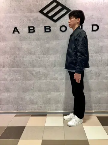 JOSEPH ABBOUD 足立 コーディネート画像