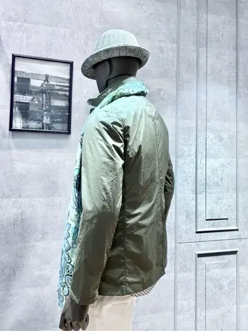 JOSEPH ABBOUD 二澤 コーディネート画像