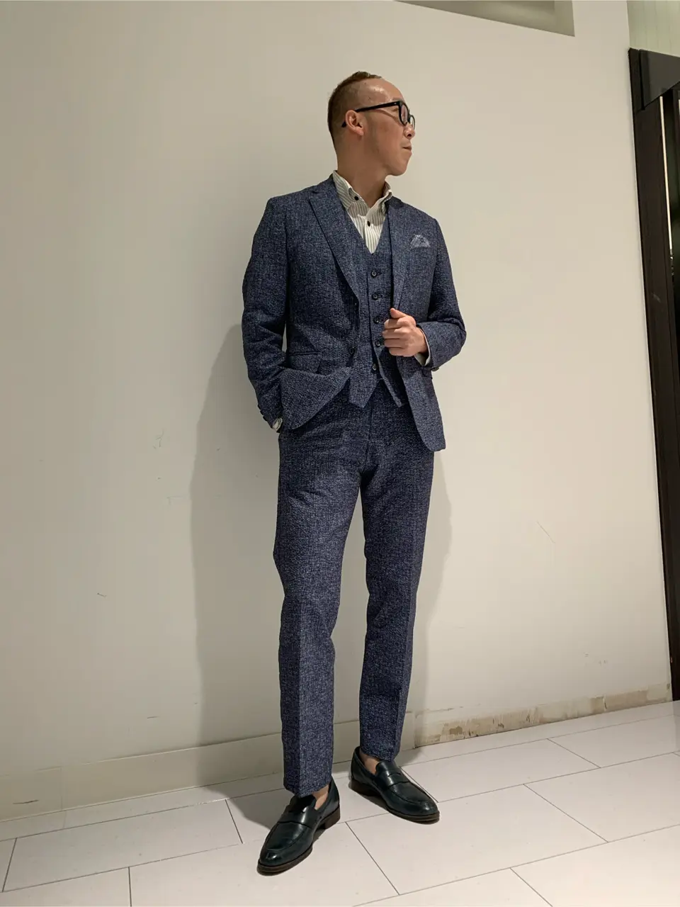 JOSEPH ABBOUD 若山 コーディネート画像