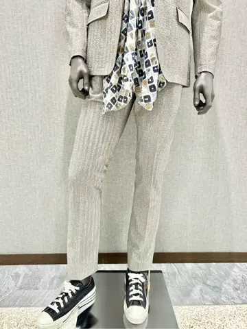 JOSEPH ABBOUD 上田 コーディネート画像