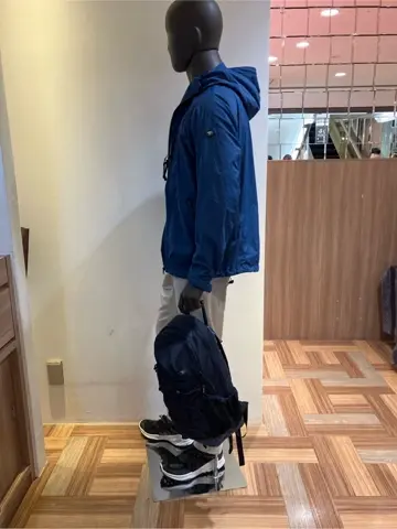 JOSEPH ABBOUD 小城 コーディネート画像