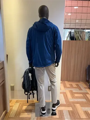 JOSEPH ABBOUD 小城 コーディネート画像