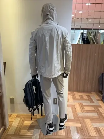 JOSEPH ABBOUD 三澄 コーディネート画像