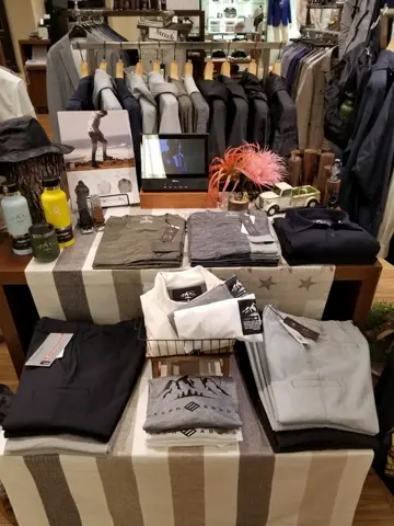 JOSEPH ABBOUD 藤川 コーディネート画像