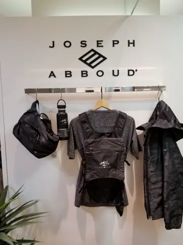 JOSEPH ABBOUD スタッフ コーディネート画像
