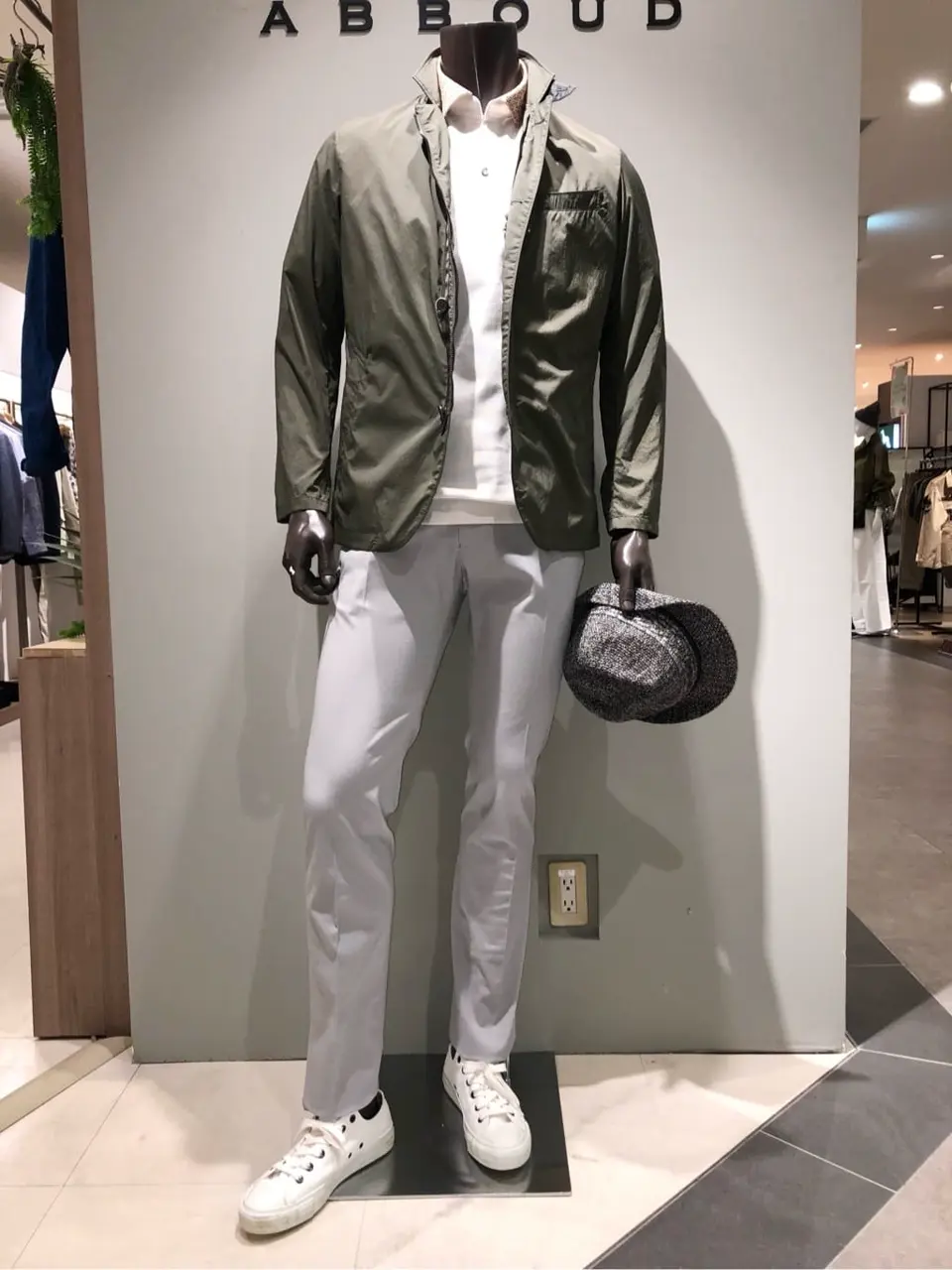 JOSEPH ABBOUD 川田 コーディネート画像