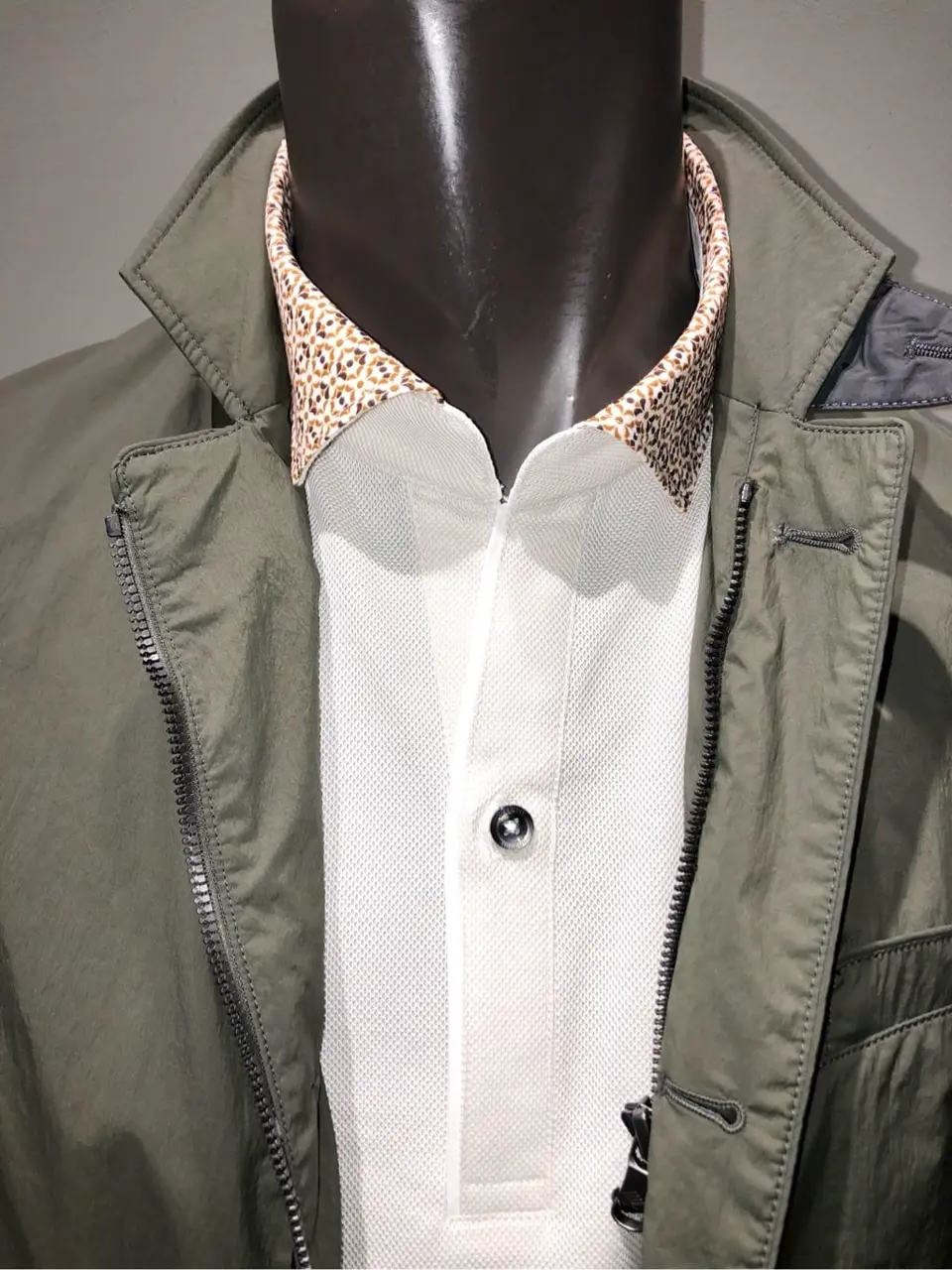 JOSEPH ABBOUD 川田 コーディネート画像