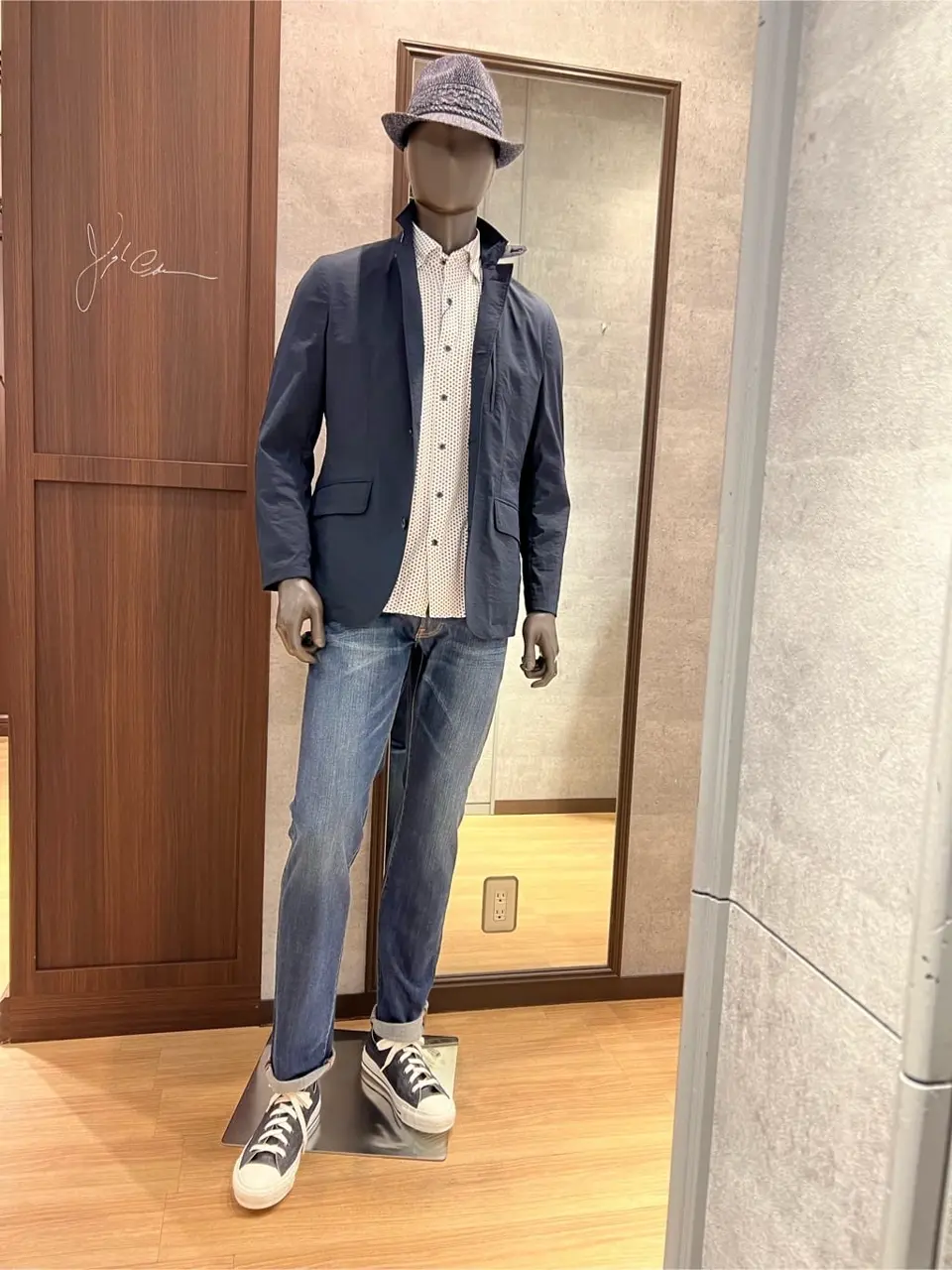 JOSEPH ABBOUD 上條 コーディネート画像