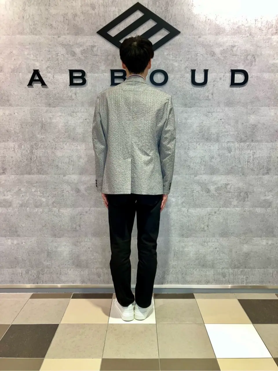 JOSEPH ABBOUD 足立 コーディネート画像