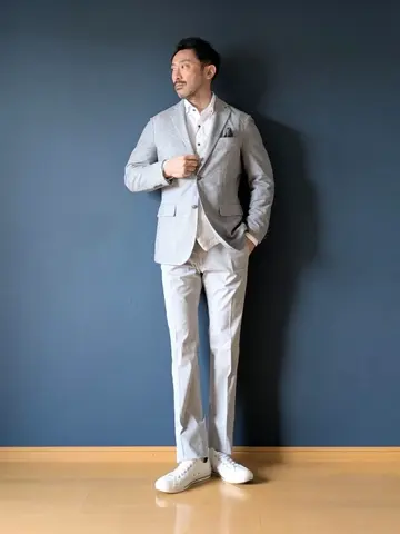 JOSEPH ABBOUD 安東 コーディネート画像