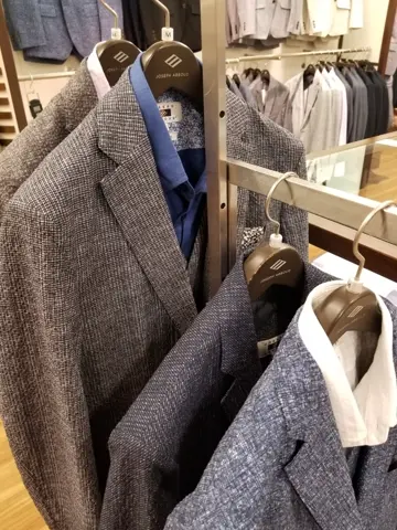 JOSEPH ABBOUD 藤川 コーディネート画像
