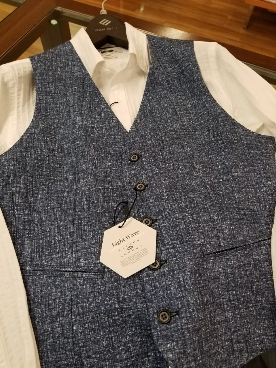 JOSEPH ABBOUD 藤川 コーディネート画像