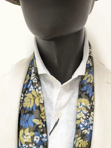 JOSEPH ABBOUD 大久 コーディネート画像