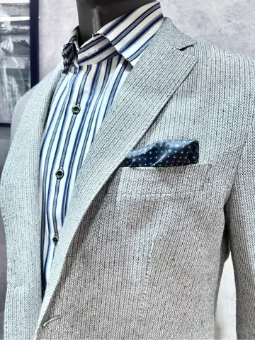 JOSEPH ABBOUD 二澤 コーディネート画像