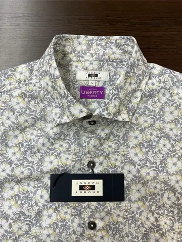 JOSEPH ABBOUD 加賀谷 コーディネート画像