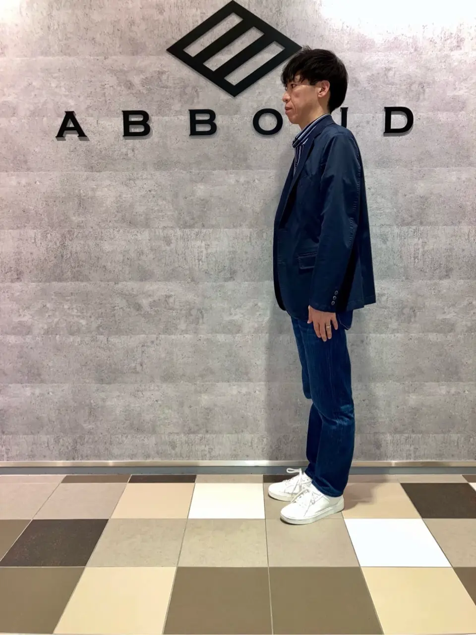 JOSEPH ABBOUD 足立 コーディネート画像