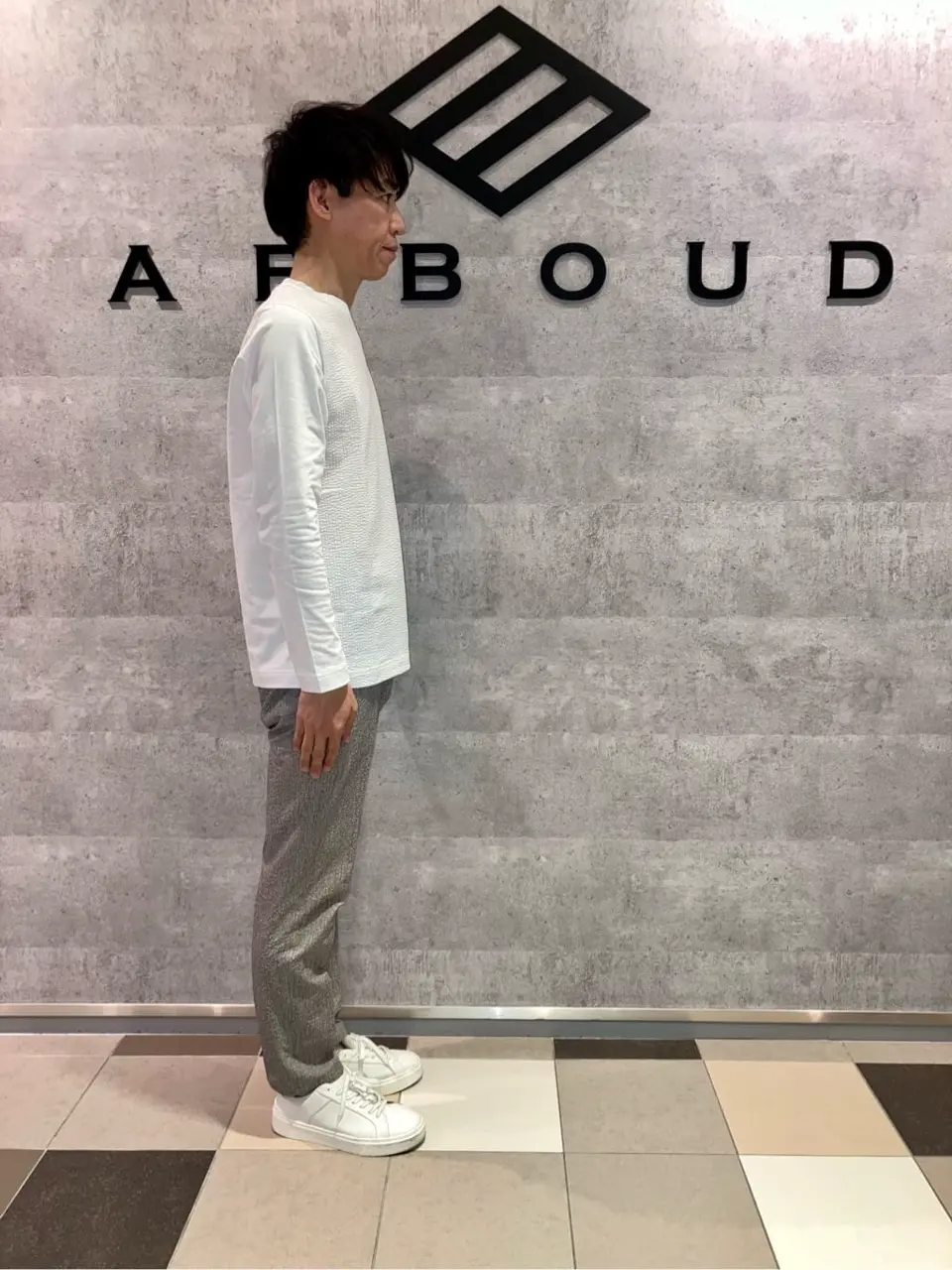 JOSEPH ABBOUD 足立 コーディネート画像