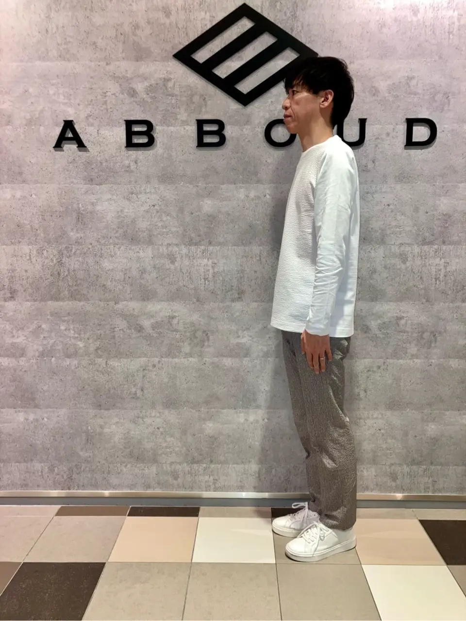 JOSEPH ABBOUD 足立 コーディネート画像