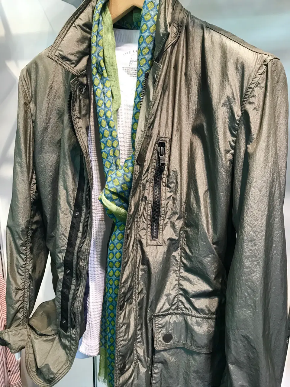 JOSEPH ABBOUD スタッフ コーディネート画像