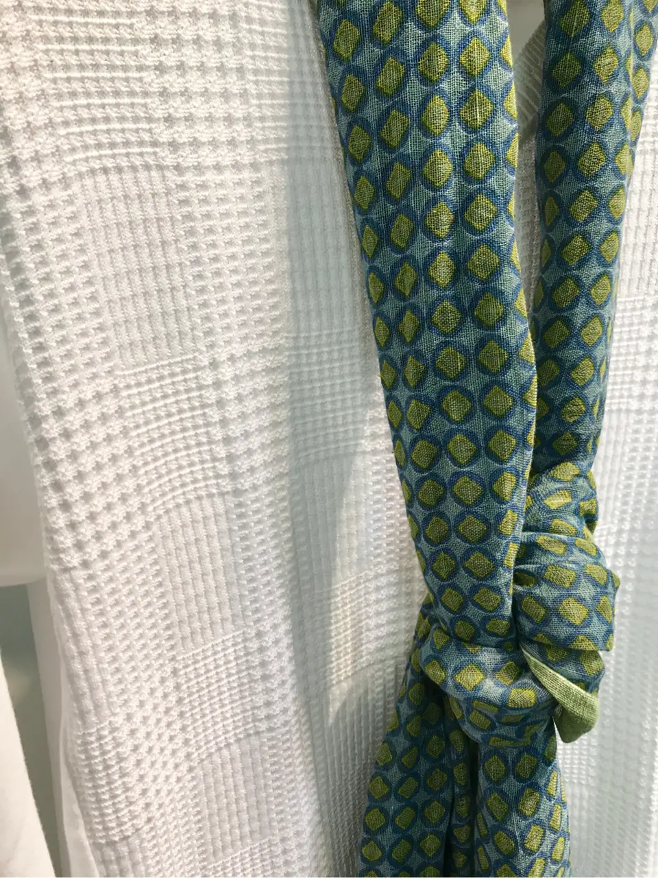 JOSEPH ABBOUD スタッフ コーディネート画像