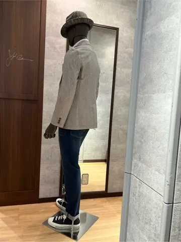 JOSEPH ABBOUD 上條 コーディネート画像