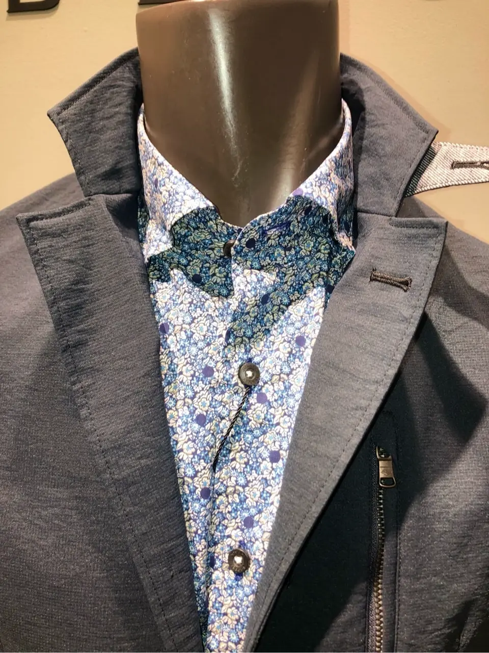 JOSEPH ABBOUD 川田 コーディネート画像