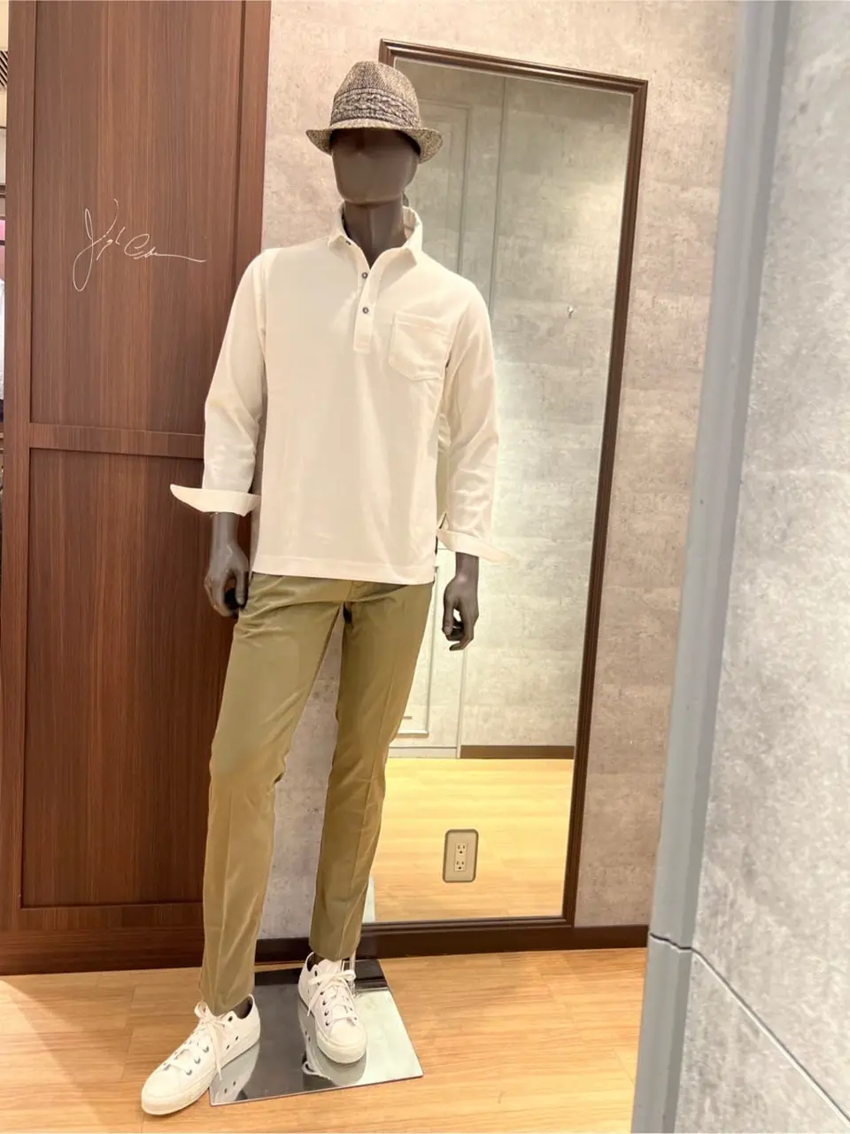 JOSEPH ABBOUD 上條 コーディネート画像