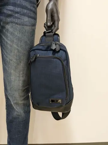 JOSEPH ABBOUD 大久 コーディネート画像