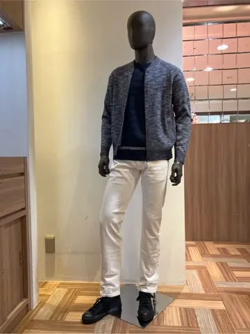 JOSEPH ABBOUD 小城 コーディネート画像